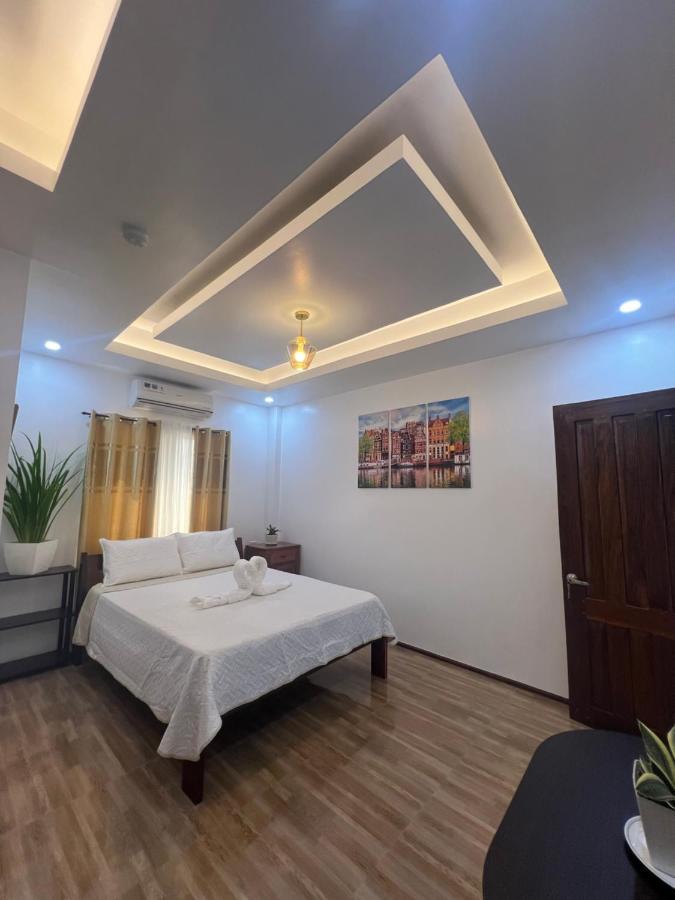 Rich-Vania Suites General Luna  Exterior photo
