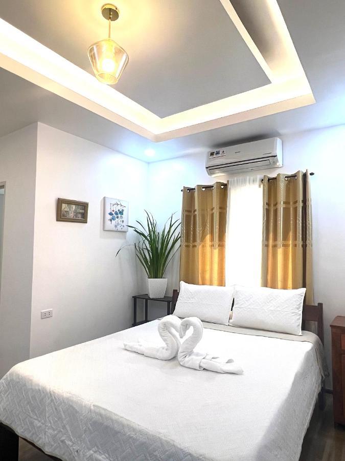 Rich-Vania Suites General Luna  Exterior photo